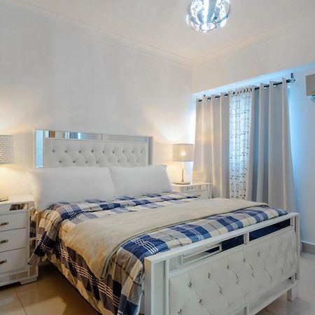 Escape Apartments, Balcony, Pool, Gym & Spa In La Julia Santo Domingo Dış mekan fotoğraf