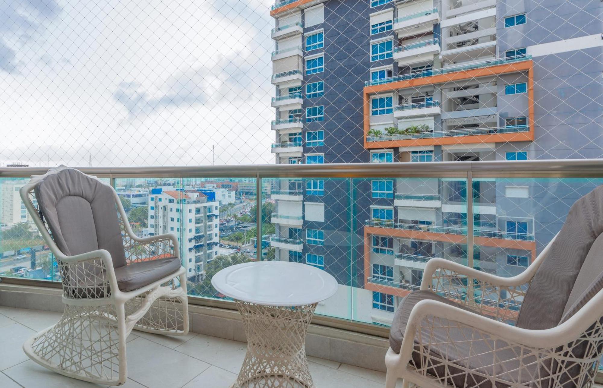 Escape Apartments, Balcony, Pool, Gym & Spa In La Julia Santo Domingo Dış mekan fotoğraf